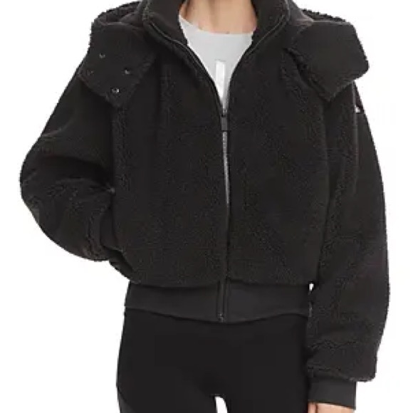 ALO Yoga Black Foxy Sherpa Zip Jacket, size M - Picture 3 of 12